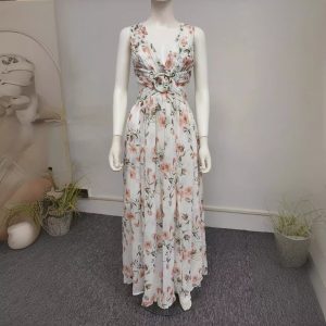 Socialite sexy backless strapless pleated dress without sleeves