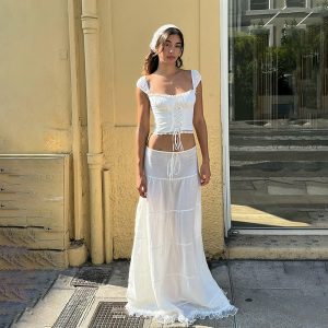 French Style Square Neck Camisole Top with Lace Patchwork and Half Skirt Holiday Outfit Set